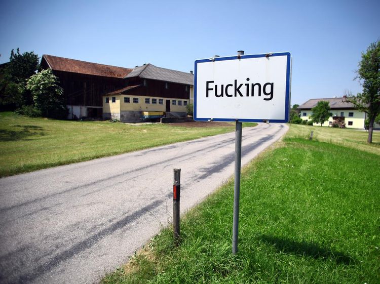 Potret Desa Fucking, Begitu Cantik