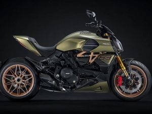 Penampakan Diavel Lamborghini 1260, Motor Ducati dengan Aura Supercar