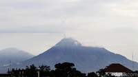 Asap itu terlihat jelas dari kota Yogyakarta.
