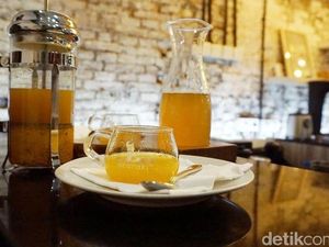 Kafe Jamu yang Tawarkan Jamu Kekinian, Dijamin Segar Sehat!