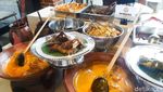 Lamaknyo! Nasi Kapau dengan Lauk Gulai Tambusu hingga Rendang