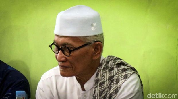 Rais Aam PBNU KH Miftachul Akhyar ikut pembahasan di Komisi Bahtsul Masail Maudluiyah dalam Musyawarah Nasional Alim Ulama dan Konferensi Besar Nahdlatul Ulama (NU), di Pondok Pesantren Miftahul Huda Al-Azhar, Kota Banjar, Jawa Barat,Kamis (28/2).