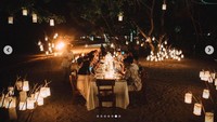 Pulau Moyo tersebut disewa khusus oleh Nikita Willy dan Indra Priawan untuk acara after wedding party ini. (Instagram Nikita Willy)