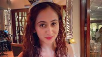 Percintaan keduanya pun sempat menuai sorotan karena perbedaan agama di mana Ruchika beragama Hindu sementara Shaheer Islam. Dok. Instagram