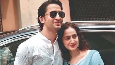 Dear Ayu Ting Ting, Kenal Ruchika Kapoor Istri Shaheer Sheikh