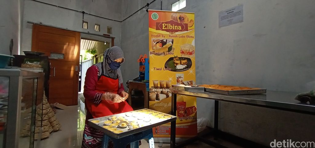 Tiwul Labu Buatan Bu Nur Ini Lebih Legit dan Kaya Nutrisi