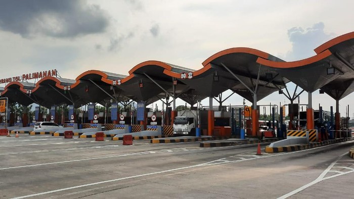 Persiapan Tol Cipali jelang libur Nataru 2020-2021.