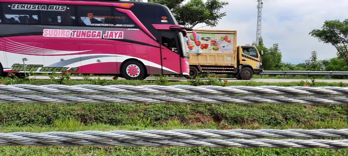 Persiapan Tol Cipali jelang libur Nataru 2020-2021.