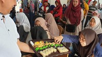 Kang Ajay diciduk KPK atas dugaan kasus suap. Ia menambah panjang daftar nama pejabat pemerintah yang korupsi. Padahal kesehariannya, Kang Ajay dikenal sederhana dan dekat dengan warga. Foto: instagram @ajaympriatna