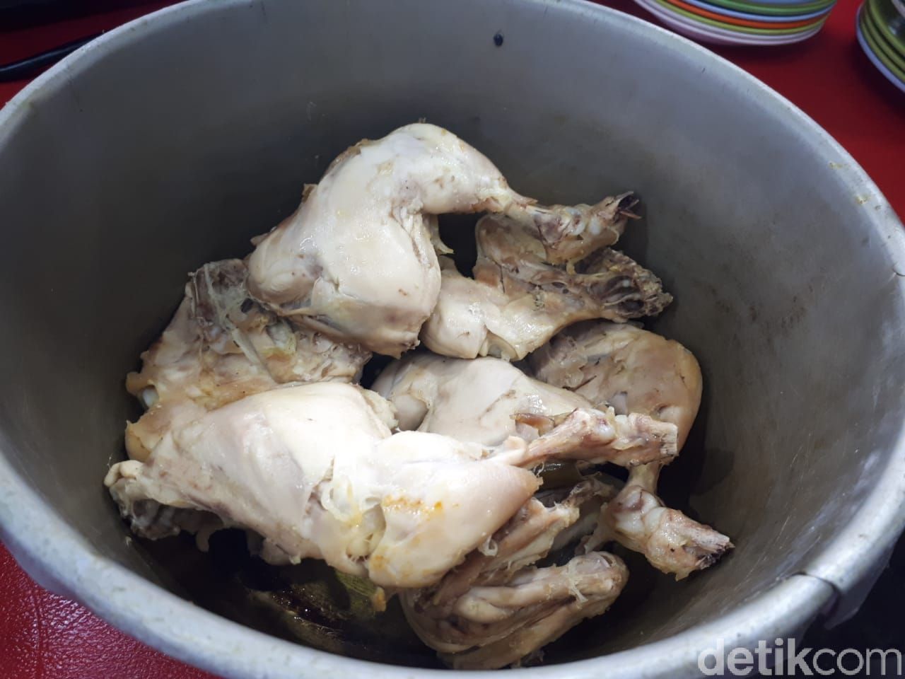 7 Lauk Nasi Kapau yang Jadi Favorit di Kramat Raya, Lamak Bana!