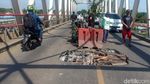 Begini Kondisi Lantai Jembatan Poncol yang Ambrol