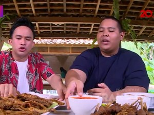 Bikin Laper! Nyicip Bebek Goreng dan Sate Bebek yang Endolita
