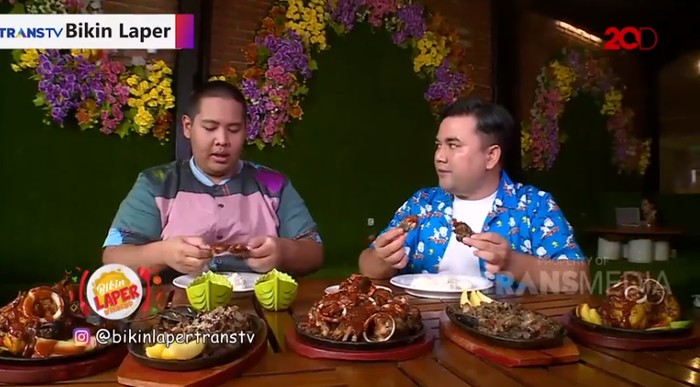 Bikin Laper! Uniknya Iga Kambing dan Ayam Bakar Batu Bikin Laper! Uniknya Iga Kambing dan Ayam Bakar Batu