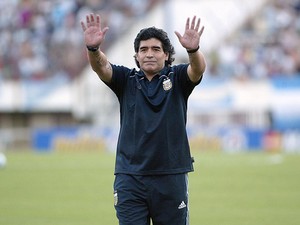 Saat Diego Maradona Dibutakan Dunia