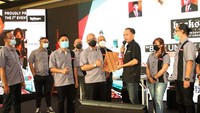 Sofyan Nasution akhirnya terpilih sebagai Ketua Umum Forum Backstagers Indonesia.
