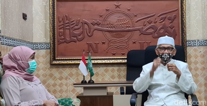 Ketum MUI dan Gubernur Khofifah