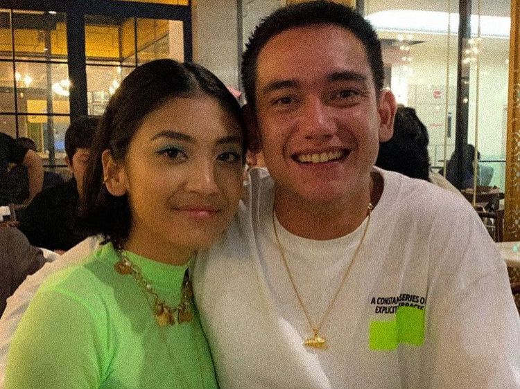 Kompaknya Adipati Dolken dan Canti Tachril Saat Makan Bareng