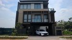 Melihat Rumah Premium Berteknologi Canggih