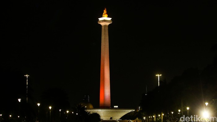 Persija Jakarta merayakan ulang tahunnya yang ke-92, Sabtu (28/11/2020). Pihak klub membuat suasana Jakarta bernuansa oranye dan merah di beberapa titik kawasan Ibu Kota.