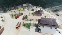 Selain sebagai layanan irigasi, manfaat lain Bendungan Bendo adalah sumber air baku domestik dan industri berkapasitas 790 liter/detik bagi Kabupaten Madiun sebesar 418 liter/detik dan Ponorogo 372 liter/detik. Selain itu akan mereduksi debit banjir Kota Ponorogo dari 1.300 m3/detik menjadi 490 m3/detik dan pembangkit tenaga listrik sebesar 1,56 MW.Foto: Dok. PT Wijaya Karya (Persero) Tbk