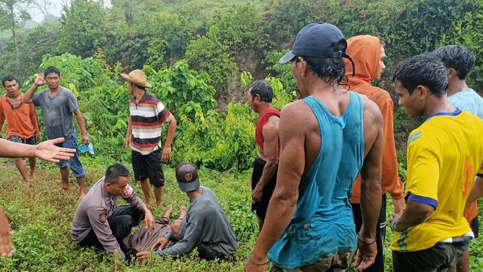 Teperosok ke Sungai Saat Cari Kayu, Bocah di Dompu Ditemukan Tewas