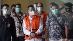 Wali Kota Cimahi Jadi Tersangka dan Diborgol KPK
