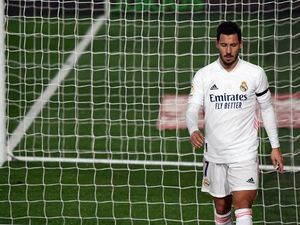 Real Madrid Kalah, Eden Hazard Kembali Cedera