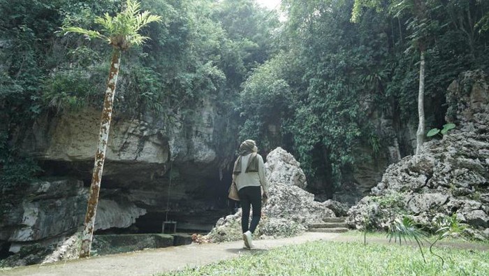 Gua di Ogan Komering Ulu, Sumsel.