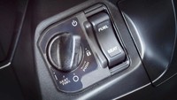 Ubahan paling besar ada di sistem kontaknya, yang kini menggunakan adalah sistem Honda SMART Key. Dengan teknologi ini, motor lebih aman dari tindakan pencurian lantaran sudah terdapat fungsi alarm anti maling. Foto: Motosaigon