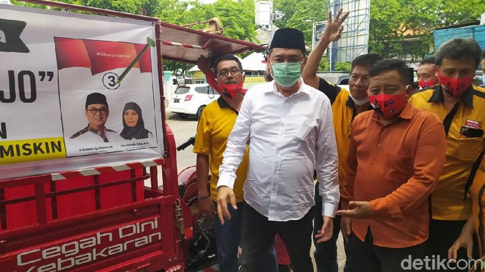 Paslon nomor urut 3, Kelana-Astutik kembali meluncurkan Brandweer Darjo atau kendaraan pemadam kebakaran desa. Kali ini, acara digelar di Desa Larangan, Kecamatan Candi pada Sabtu (28/11).