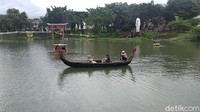 Untuk tiket masuk dibanderol Rp 30.000, sedangkan harga rata-rata untuk naik wahana yaitu Rp 25.000 (Ismet Selamet/detikcom)