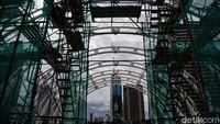 November ini progres pembangunan Light Rapid Transit (LRT) Jabodebek hampir 80 persen.