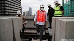 Menhub Tinjau Jembatan Bentang Panjang LRT
