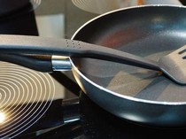 5 Rekomendasi Alat Dapur yang Lebih Aman, dari Wadah hingga Pembersih