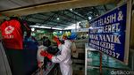 Ada Pedagang Positif COVID-19, Pasar Gede Solo Disemprot Disinfektan