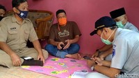 Diketahui, peristiwa kecelakaan maut di Tol Cipali itu terjadi di KM 78+500, Kabupaten Purwakarta, Jawa Barat, dini hari tadi. Kecelakaan tersebut melibatkan tiga kendaraan yakni truk, tronton dan mobil minibus elf. Seluruh korban merupakan penumpang di mobil elf.