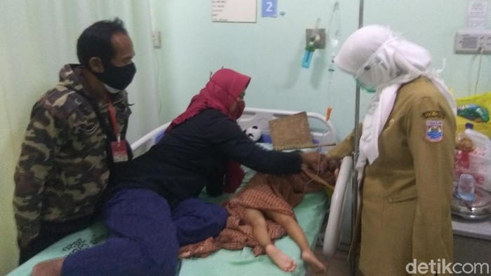 Jari bocah Bandung Barat bengkak gegara digigit ular