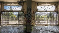 Count Bagno membeli seluruh lahan di Consonno seharga 22,5 Juta Lira di masa itu nilainya setara Rp 5,2 Miliar waktu itu. Dia pun menggusur 60 orang penduduk dan meratakan rumah mereka untuk dibangun resort. Di tahun 1968, fase pertama pembangunan Consonno selesai.