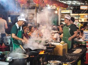 5 Kawasan Ini Jadi Surga Kuliner Malam di Jakarta