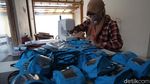 Melihat Produksi Masker Transparan untuk Tuna Rungu