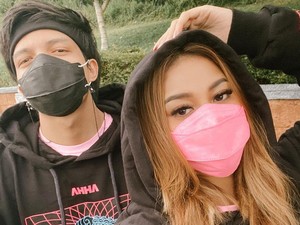 Bantah Putus, Atta Halilintar Akui Beda Prinsip dengan Aurel Hermansyah