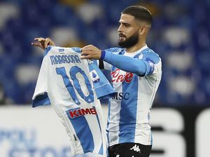 Kalahkan Roma Jadi Cara Terbaik Napoli Kenang Maradona