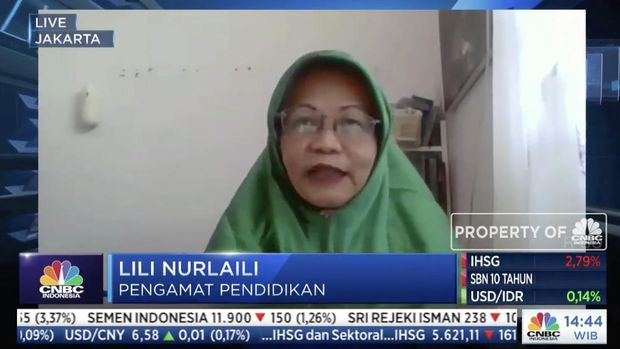 Pengamat Pendidikan, Dr. Lili Nurlaili dalam acara seminar online 