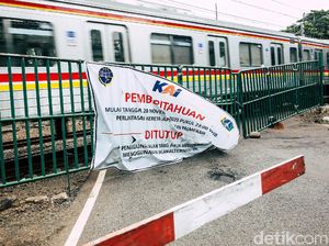 Perlintasan Sebidang Stasiun Palmerah Ditutup Permanen