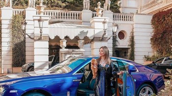 Malah kabarnya, mereka yang ingin tampil harus membayar pada pengelolanya. Foto: Instagram