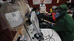 Saat Penyintas COVID-19 Donor Plasma Darah untuk Bantu Pasien Corona