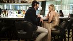 Penampilan Manis Kaley Cuoco di The Flight Attendant