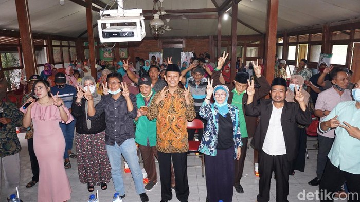 urus Yoko-Nisa Sejahterakan GTT dan Jamin Lulusan SMK Siap Kerja di Mojokerto