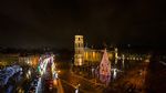 Warna-Warni Pohon Natal Terangi Lithuania