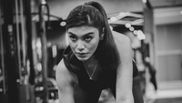Tampak pula otot-otot Jihane Almira mulai terbentuk sempurna. (Foto: dok. Instagram @jihanealmira) 